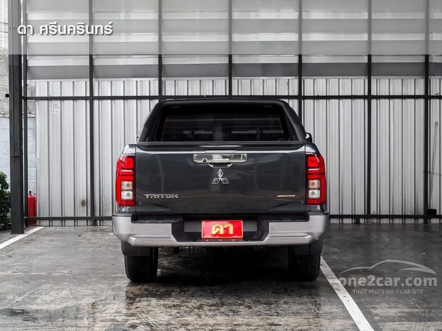 2024 Mitsubishi TRITON Plus Ultra Double Cab Pickup