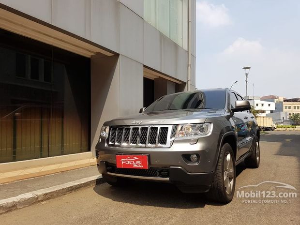  Grand  Cherokee  Jeep  Murah 38 mobil  bekas dijual Mobil123