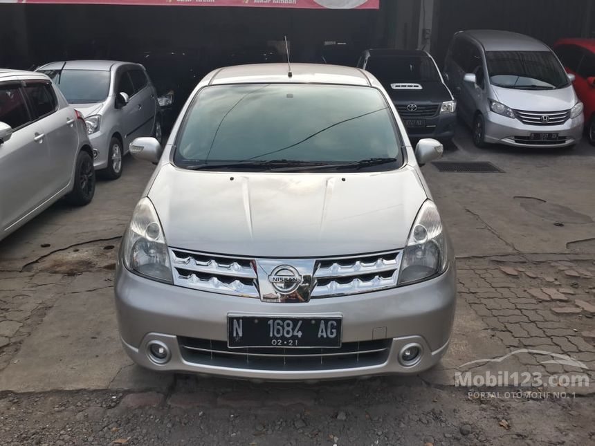 Jual Mobil Nissan Grand Livina 2011 XV 1.5 di Jawa Timur 