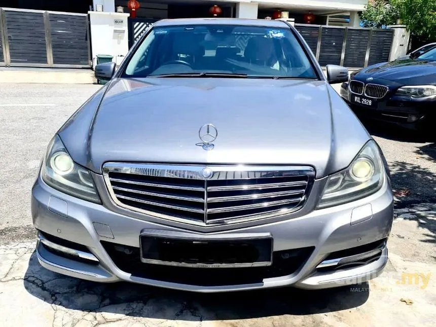 2011 Mercedes-Benz C200 CGI Elegance Sedan