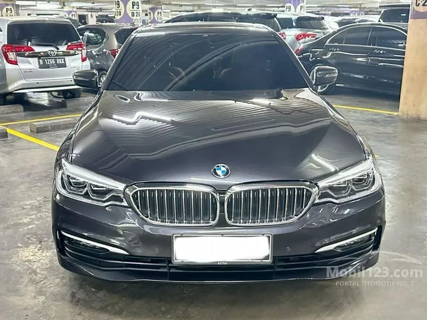 Jual Mobil BMW 520i 2020 2.0 di DKI Jakarta Automatic Sedan Hitam Rp 688.000.000