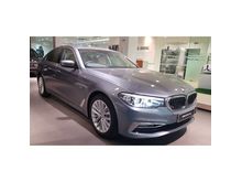SPESIAL BIG PROMO NIK 2018 BMW 530i 2.0 Luxury Sedan
