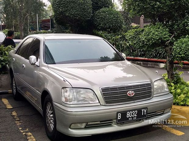  Toyota  Crown  Mobil  Bekas Baru dijual di Indonesia Dari 