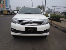 2013 Toyota Fortuner 2.7 V SUV