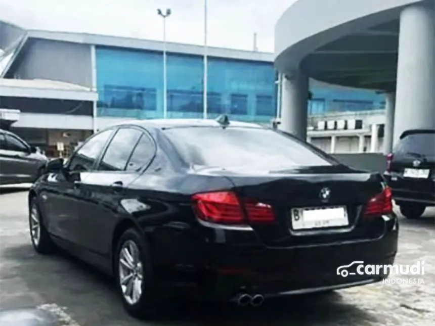 2013 BMW 520i Luxury Sedan