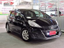 2013 Honda Jazz 1.5 (ปี 08-14) V i-VTEC Hatchback AT