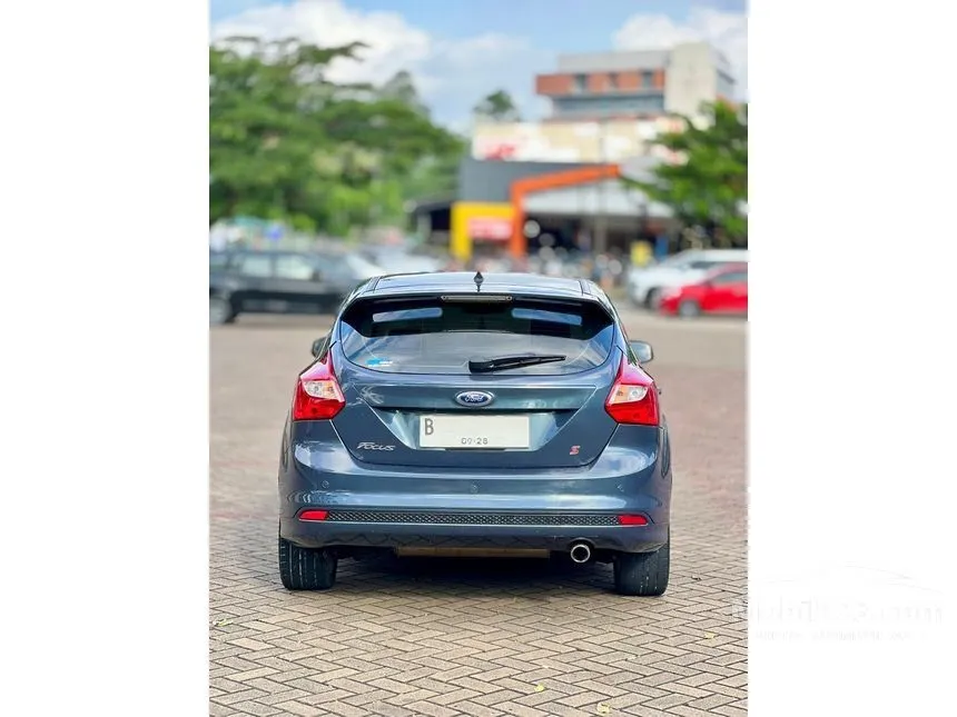 2012 Ford Focus Sport Hatchback