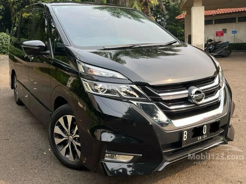 Jual Mobil Nissan Serena 2019 Highway Star 2.0 di Banten Automatic MPV Hitam Rp 305.000.000