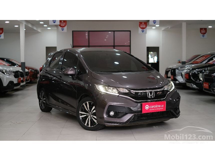 Jual Mobil Honda Jazz 2018 RS 1.5 di Jawa Barat Automatic Hatchback Abu ...