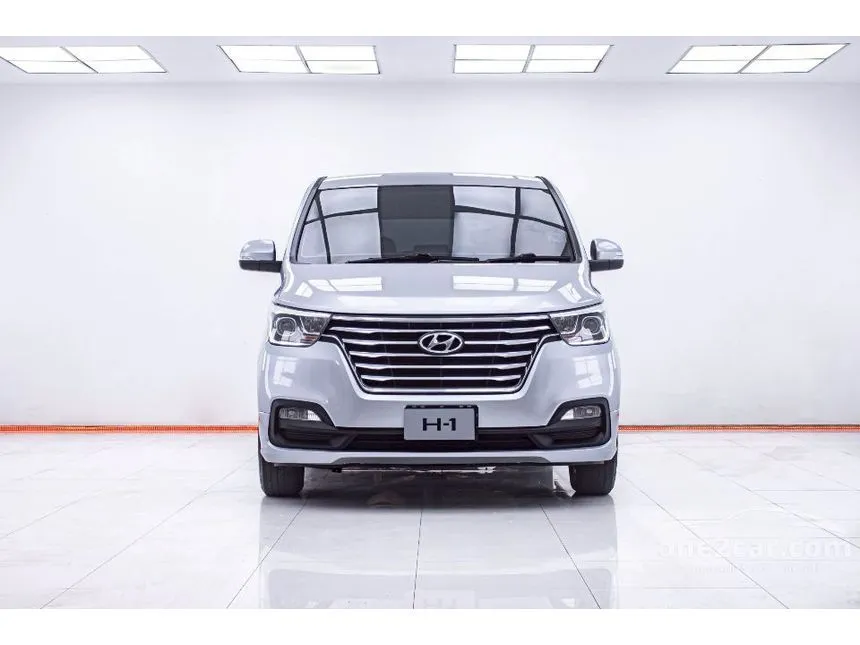 2020 Hyundai H-1 Elite Van
