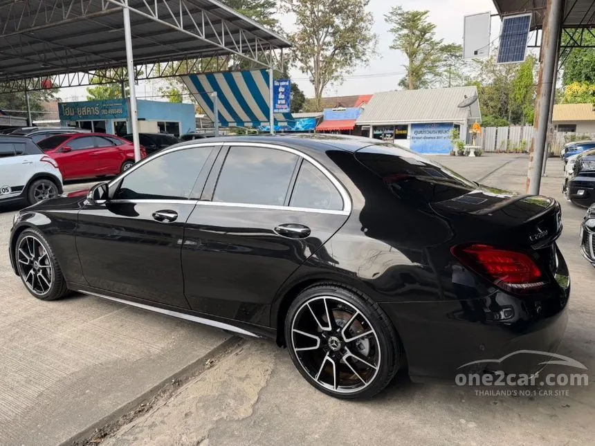 2019 Mercedes-Benz C220 d AMG Dynamic Sedan
