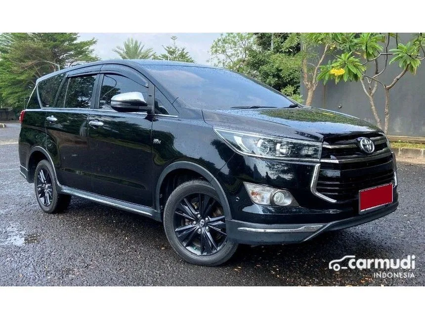 2019 Toyota Innova Venturer Wagon