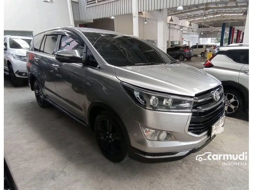 2019 Toyota Innova Venturer Wagon