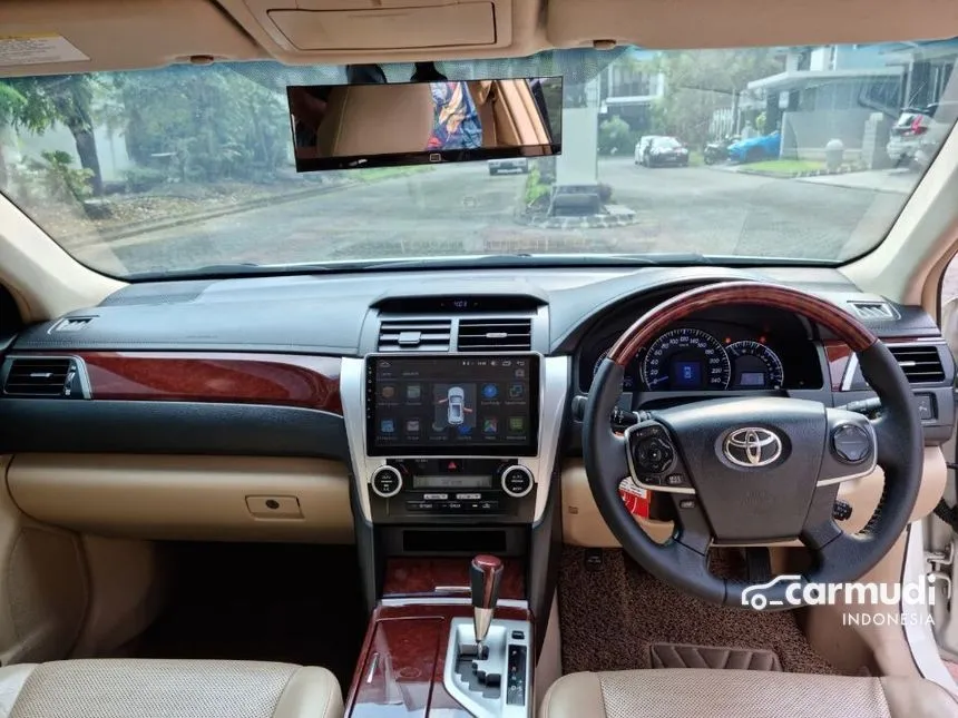 2014 Toyota Camry V Sedan