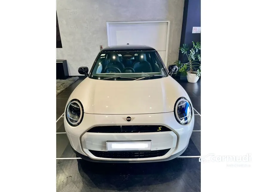 2024 MINI Cooper S Electric Resolute Edition 3 Door Hatchback
