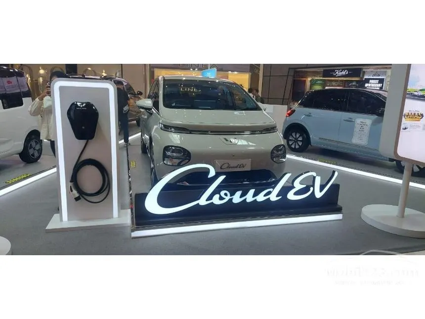 Jual Mobil Wuling Cloud EV 2024 EV di DKI Jakarta Automatic Hatchback Putih Rp 410.000.000