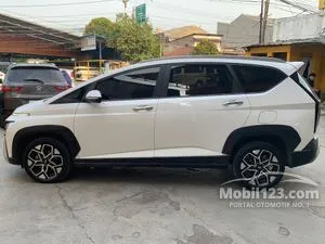 2023 Hyundai Stargazer X 1.5 Prime MPV