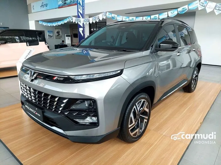 2024 Wuling Almaz RS Hybrid Wagon