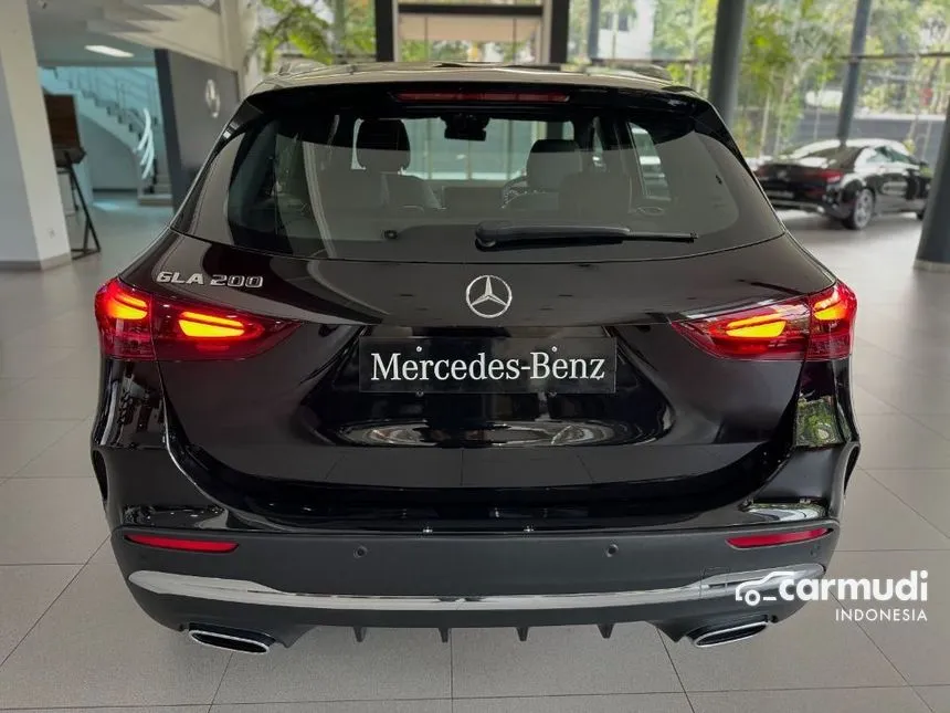 2024 Mercedes-Benz GLA200 AMG Line SUV