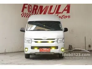 2019 Toyota Hiace 2.5 Commuter Van