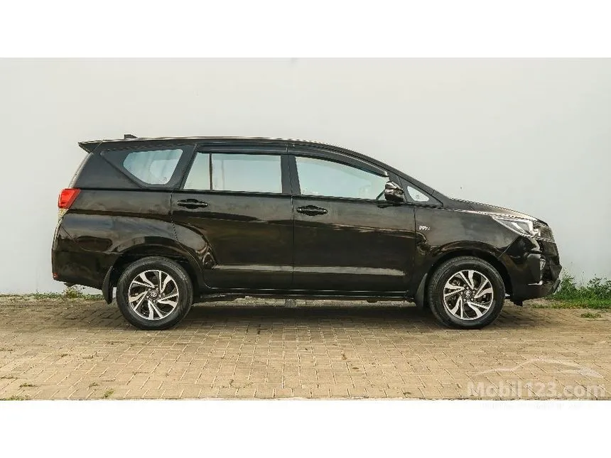 2021 Toyota Kijang Innova G MPV
