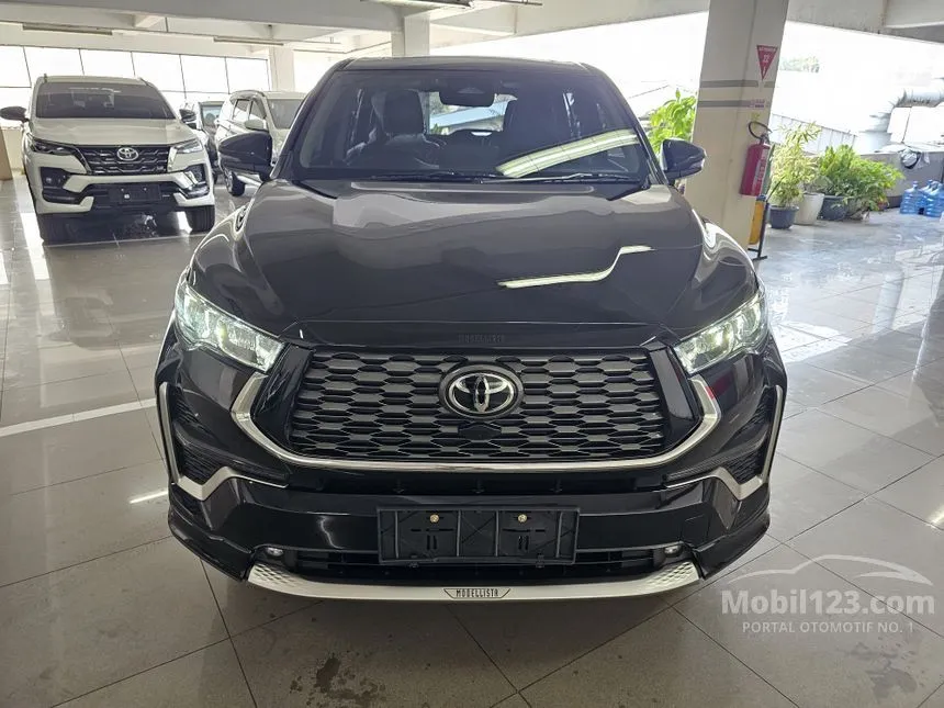 Jual Mobil Toyota Kijang Innova Zenix 2023 Q HV TSS 2.0 di DKI Jakarta Automatic Wagon Hitam Rp 624.600.000