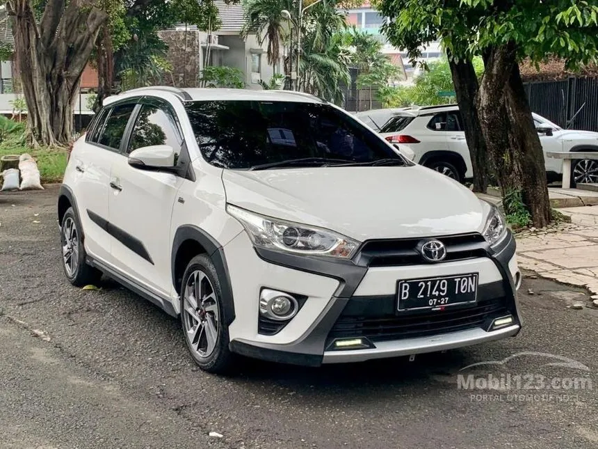 Jual Mobil Toyota Yaris 2017 TRD Sportivo Heykers 1.5 di DKI Jakarta Manual Hatchback Putih Rp 165.000.000