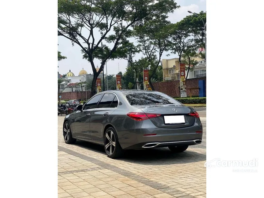 2022 Mercedes-Benz C200 Avantgarde Line Sedan