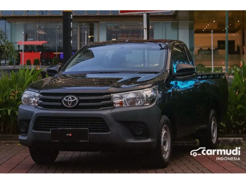 2022 Toyota Hilux Single Cab 4X2 (Diesel) Pickup