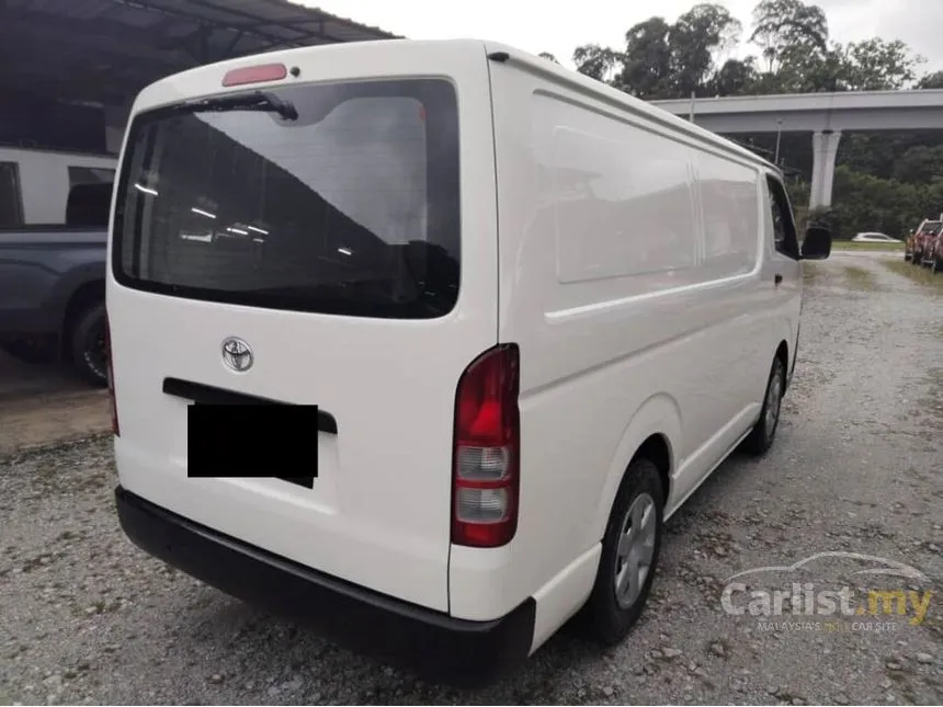 2015 Toyota Hiace Panel Van