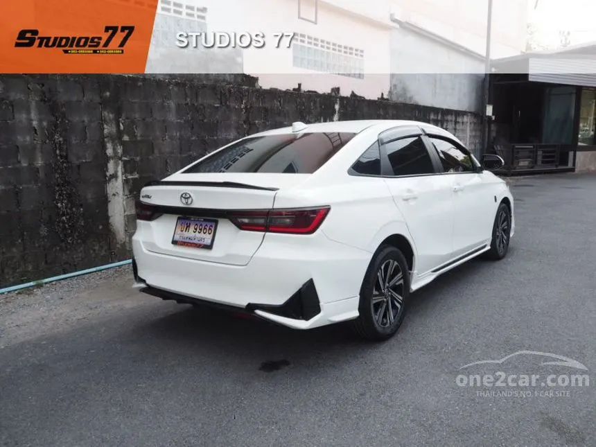 2023 Toyota Yaris Ativ Smart Sedan