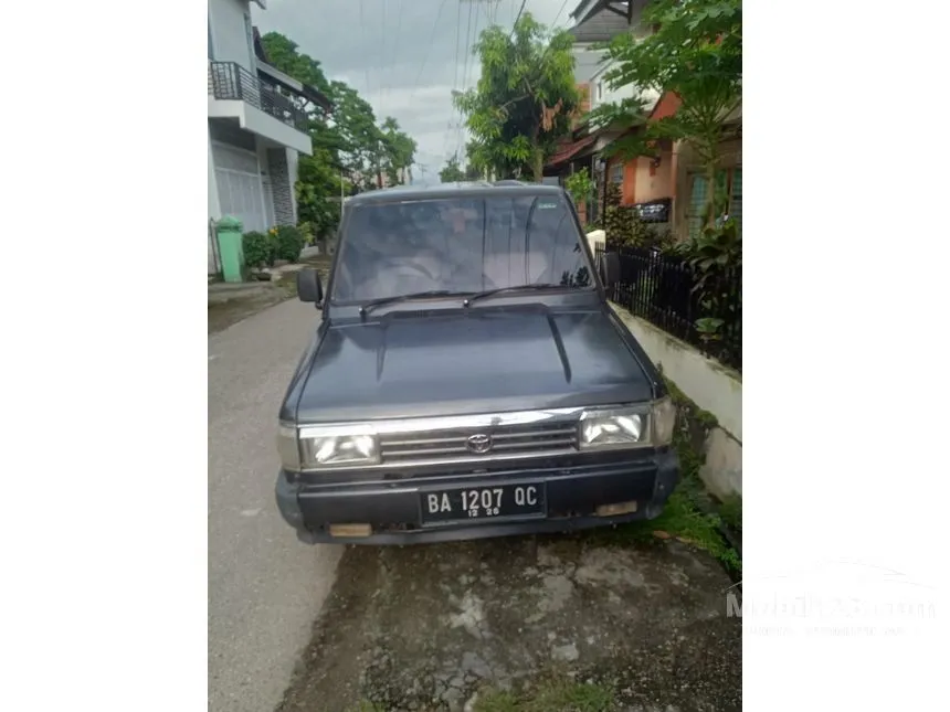 Jual Mobil Toyota Kijang 1992 1.5 di Sumatera Barat Manual MPV Minivans Abu
