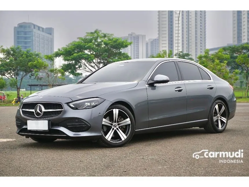 2022 Mercedes-Benz C200 Avantgarde Line Sedan