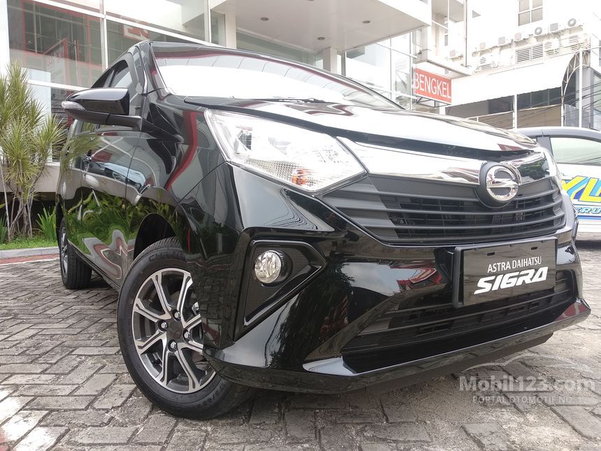 Jual Mobil Daihatsu Sigra 2020 R 1.2 di Jawa Barat ...