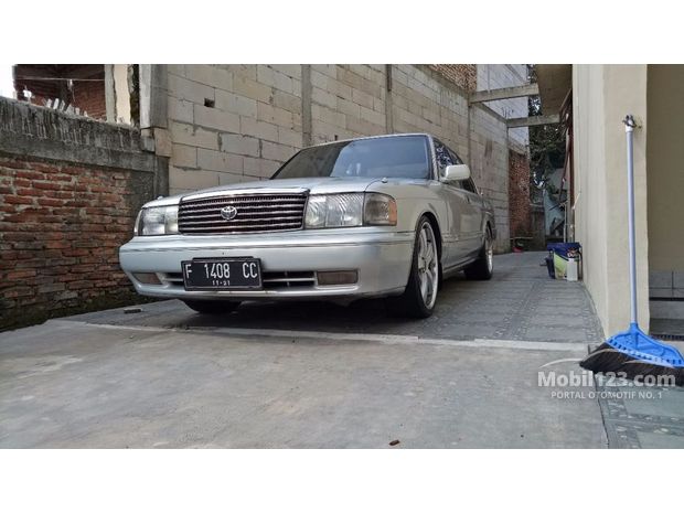  Toyota  Crown  Mobil  bekas dijual di Indonesia Dari 35 