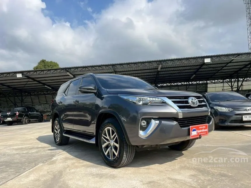 2018 Toyota FORTUNER V SUV