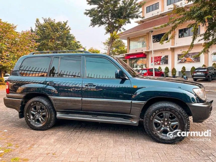 2004 Toyota Land Cruiser VX Limited SUV