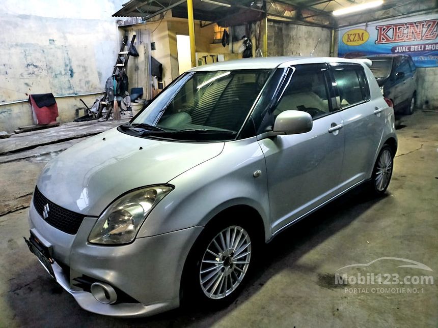 Jual Mobil Suzuki Swift 2011 GT3 1.5 di DKI Jakarta 