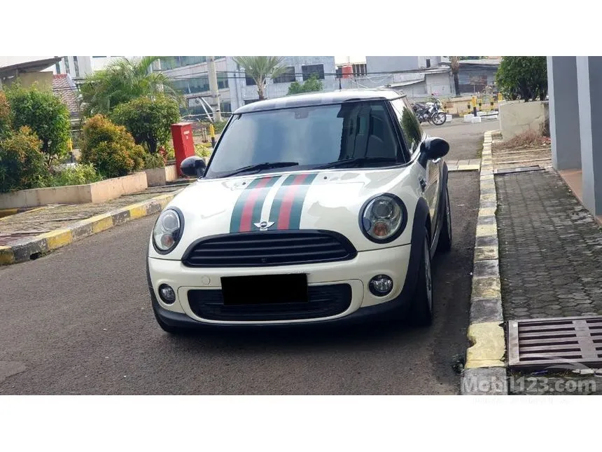 2012 MINI Cooper Hatchback