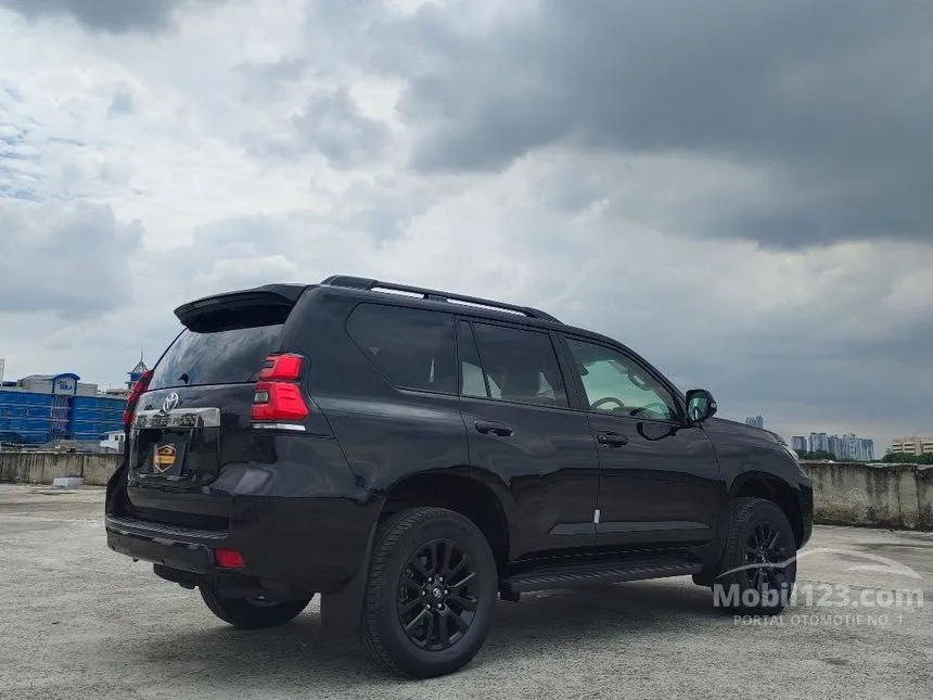 Jual Mobil Toyota Land Cruiser Prado 2021 Black Edition 2.7 di DKI ...