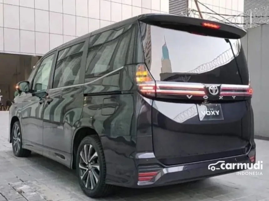 2024 Toyota Voxy Van Wagon