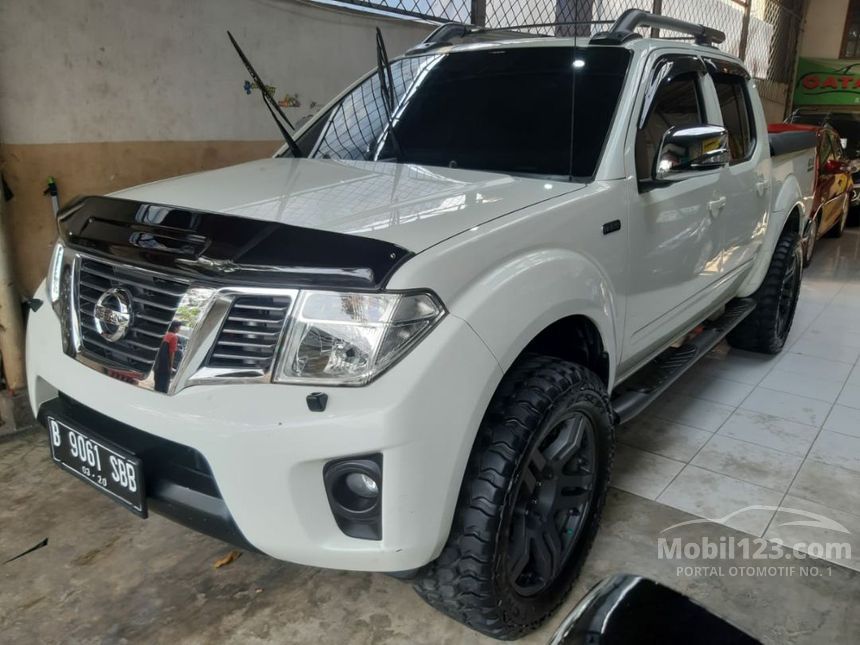 Jual Mobil  Nissan Navara  2013 Sports Version 2 5 di DKI 