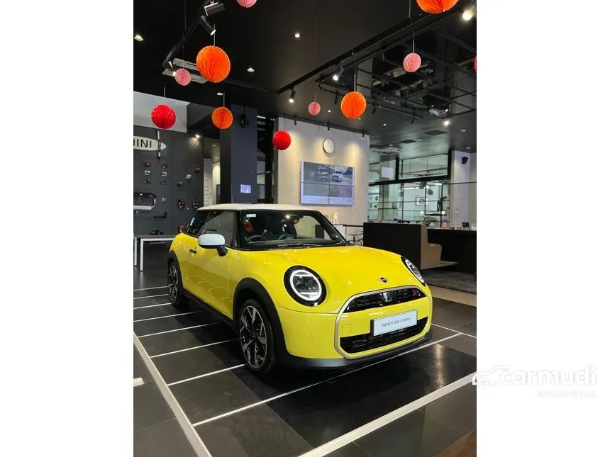 2025 MINI Cooper S 3 Door Hatchback