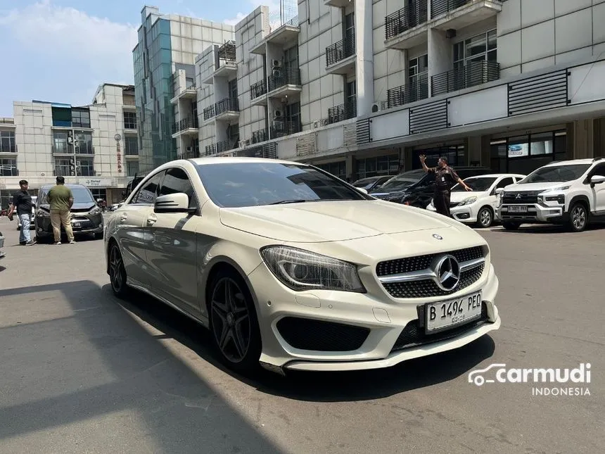 2015 Mercedes-Benz CLA200 Urban Coupe