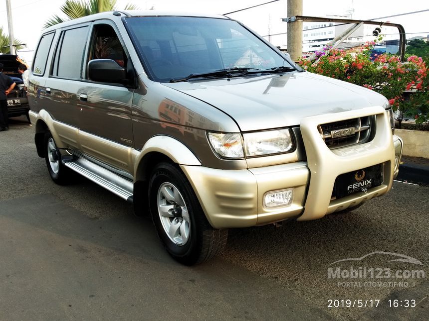 Jual Mobil Isuzu Panther  2002  TOURING  2 5 di DKI Jakarta 