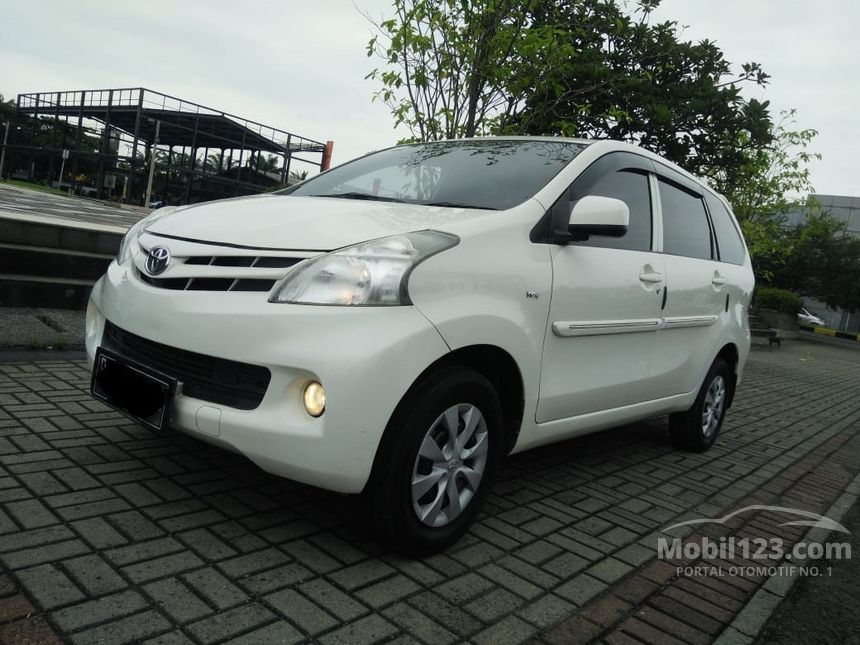 Jual Mobil  Toyota Avanza  2021 E 1 3 di Jawa  Barat  