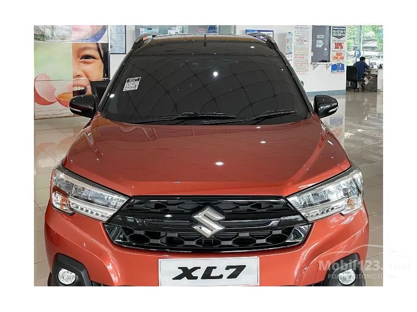 Jual Mobil Suzuki XL7 2024 ALPHA Hybrid 1.5 di Banten Automatic Wagon Orange Rp 310.000.000