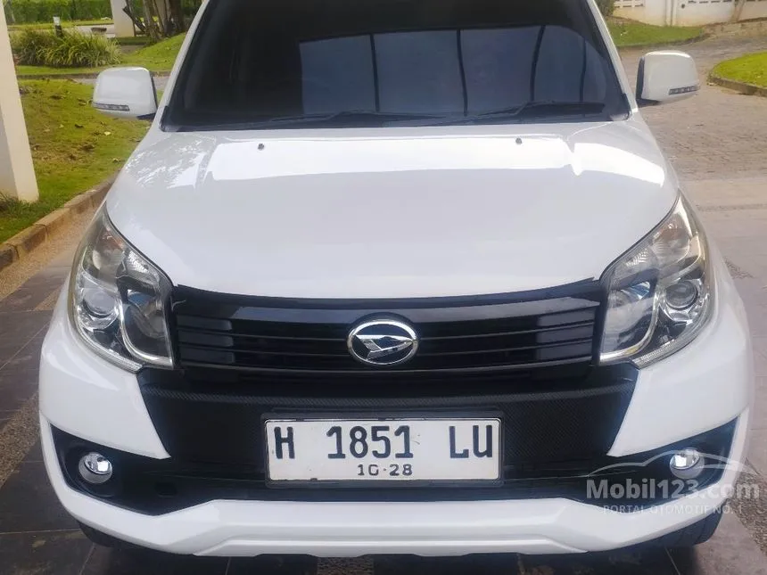 Jual Mobil Daihatsu Terios 2016 X 1.5 di Jawa Tengah Manual SUV Putih Rp 142.000.000