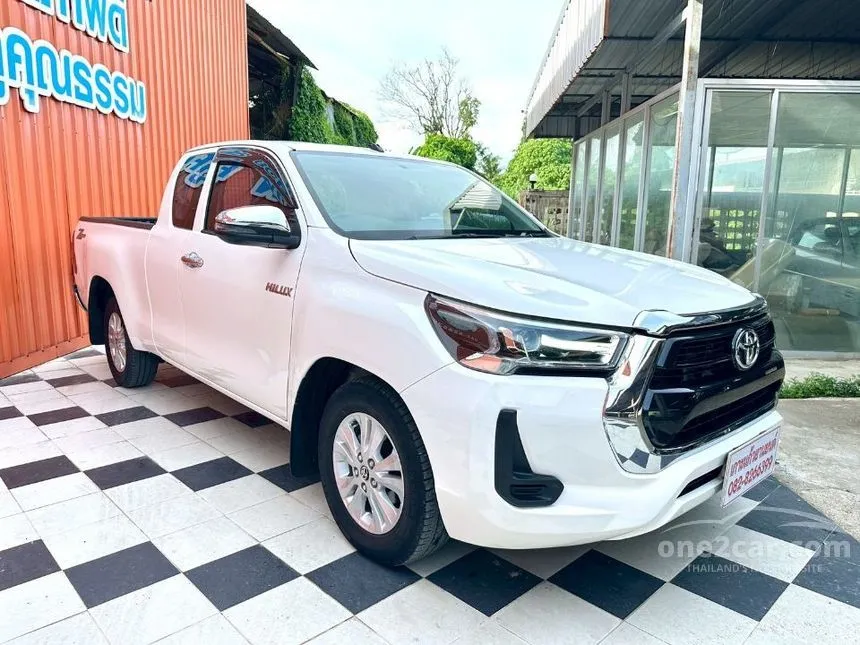 2022 Toyota HILUX REVO Z Edition Entry Smart Cab Pickup