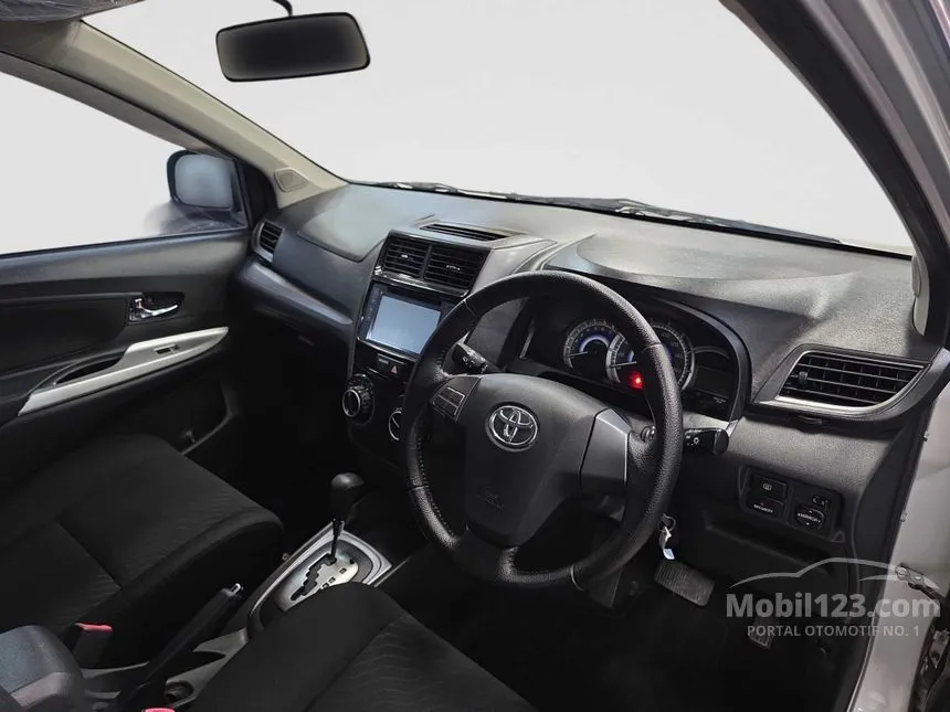 2015 Toyota Avanza Veloz MPV